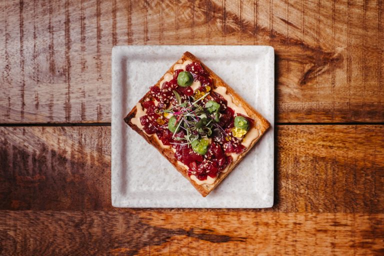 Tosta de atún rojo de Almadraba